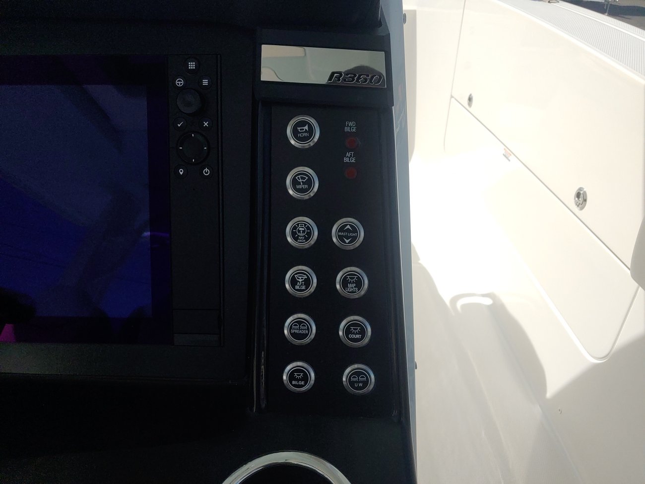 A R360 Center Console is a Power and could be classed as a Center Console, Saltwater Fishing, Sport Fisherman,  or, just an overall Great Boat!
